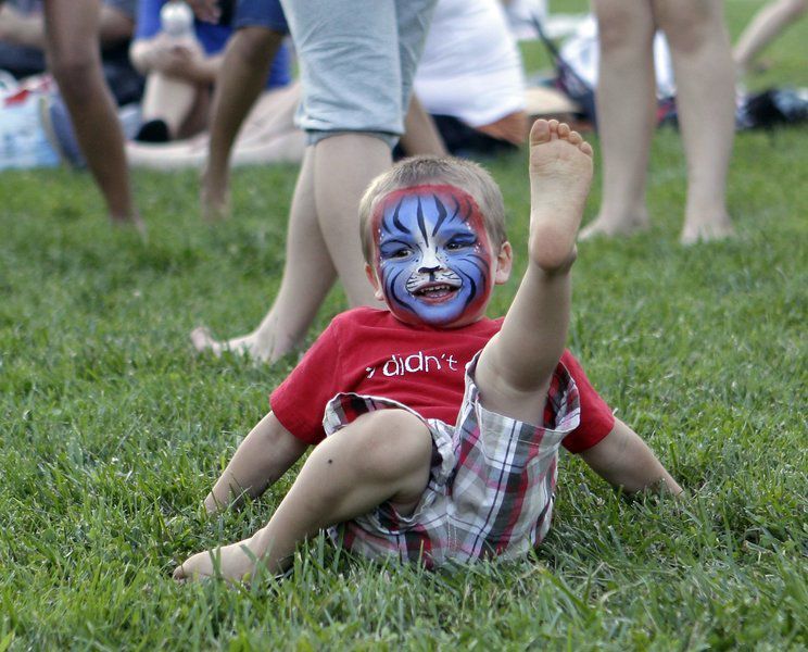 Annual fireworks show is July 3 at Riverside Park